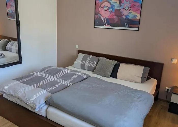 Elegant With Dream Views *